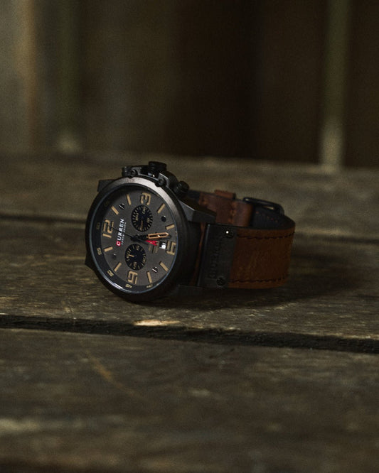 Męski Klasyczny Zegarek Chronograf z Paskiem Skórzanym