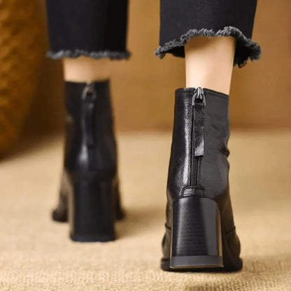 Skórzane Zimowe Botki z Wysoką Cholewką (Damskie)