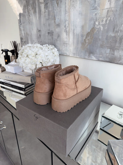 Ciepłe Camelowe Botki Zimowe (Damskie)