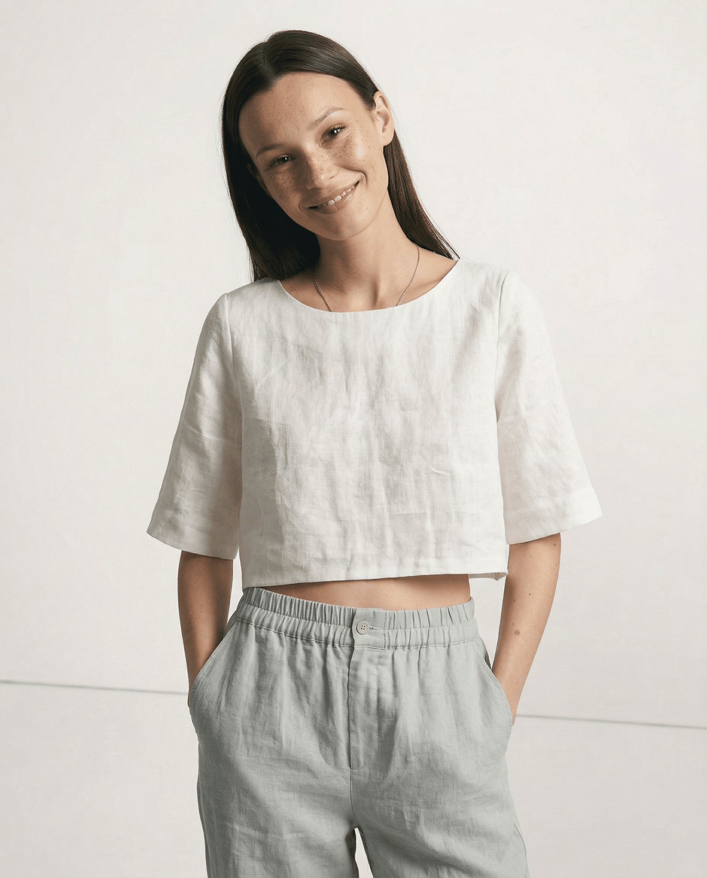 Damski Boxy Lniany Krótki Minimalistyczny Top