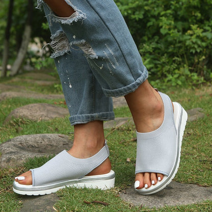 Damskie Letnie Sandały Platformowe z Paskiem na Piętę