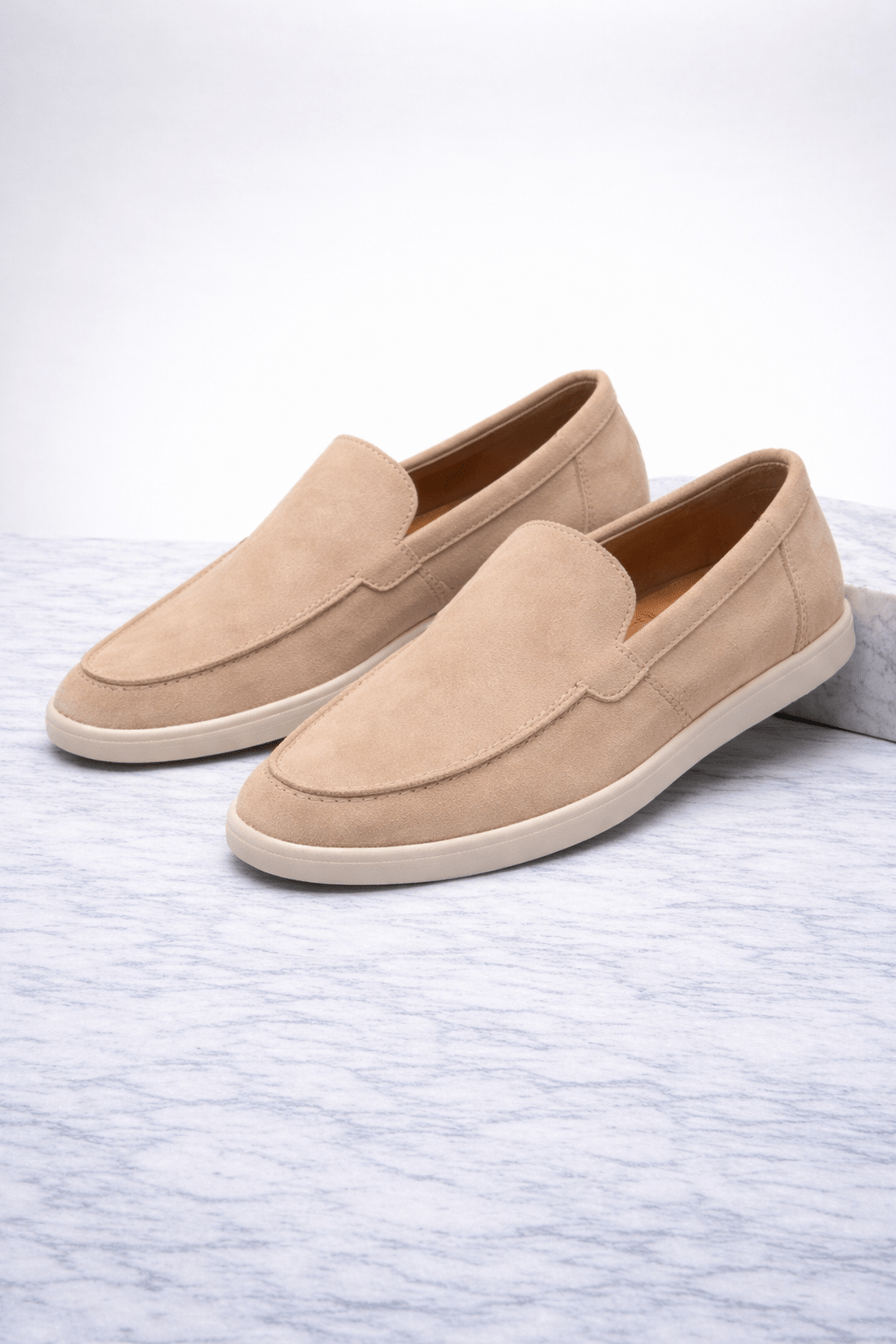 Mocassins en daim élégants à enfiler pour l'été (Homme)