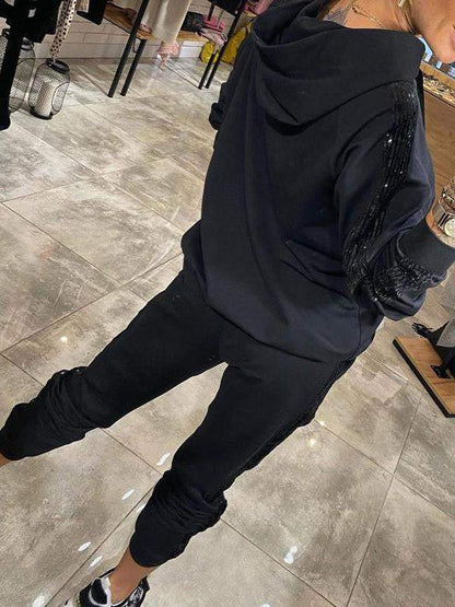 Ciepły Zimowy Zestaw Damski – Sweterek i Spodnie (Damski)