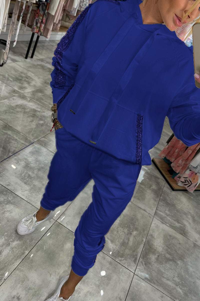 Ciepły Zimowy Zestaw Damski – Sweterek i Spodnie (Damski)