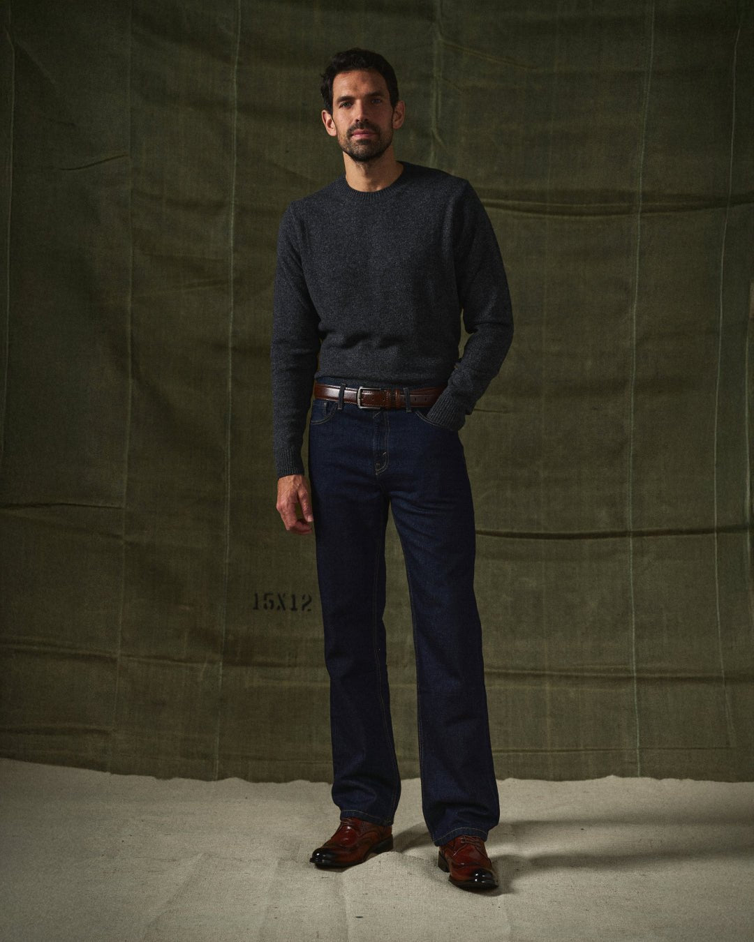 Męski Klasyczny Pasek Skórzany z Metalową Klamrą