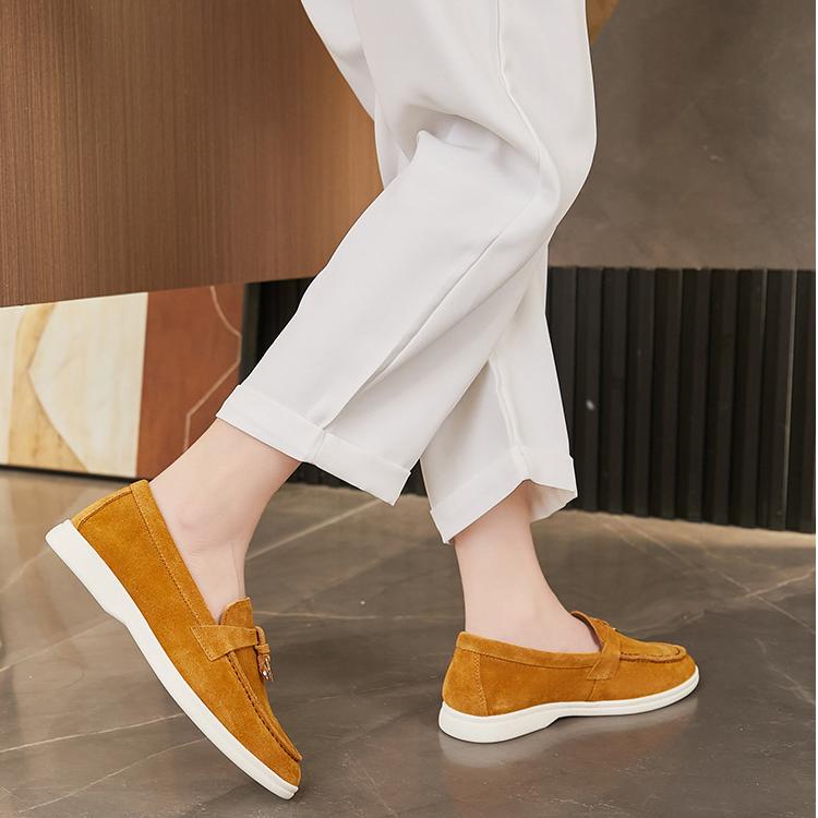 Wiosenne Damskie Mokasyny Skórzane Wsuwane z Ozdobą (Damskie)