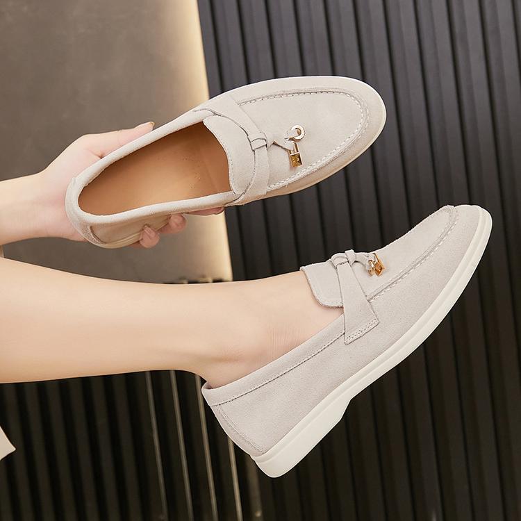 Wiosenne Damskie Mokasyny Skórzane Wsuwane z Ozdobą (Damskie)