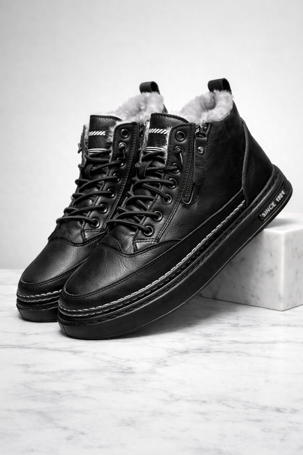 Wiosenne Męskie Botki Sznurowane z Komfortową Wyściółką (Męskie)