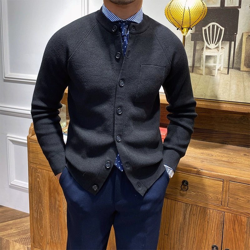 Zimowy Dopasowany Kardigan Dzianinowy z Okrągłym Dekoltem (Męski)